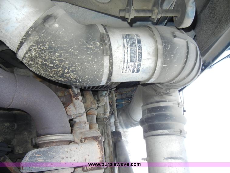 image for item A3429 1983 Freightliner FLC 64T semi truck