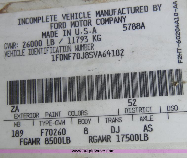 image for item A3432 1995 Ford F700 truck