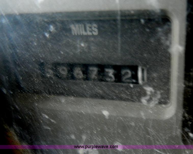 image for item A3433 1995 International 4700 truck