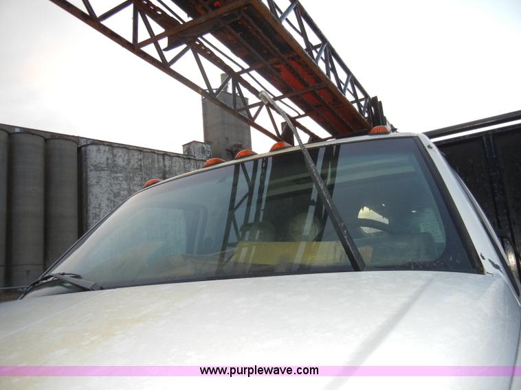 image for item A3434 1997 GMC C6500 truck