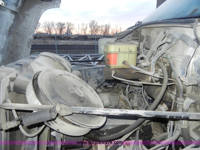 image for item A3434 1997 GMC C6500 truck