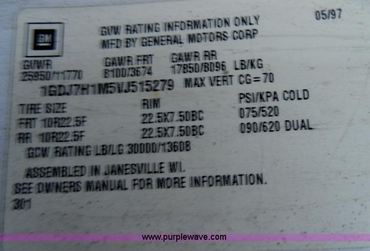 image for item A3434 1997 GMC C6500 truck