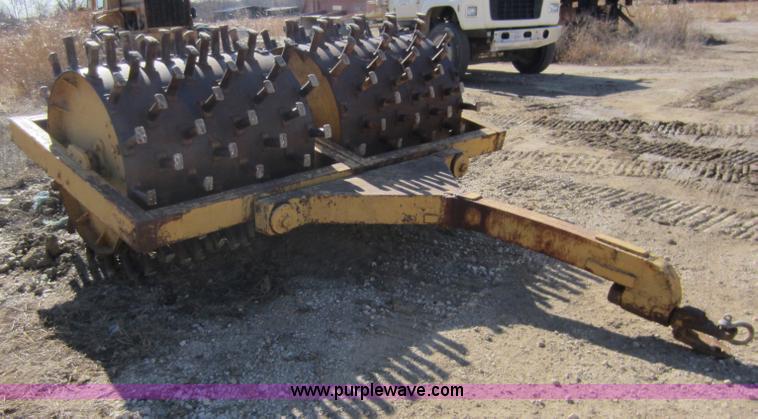 image for item A5634 Dual sheeps foot roller