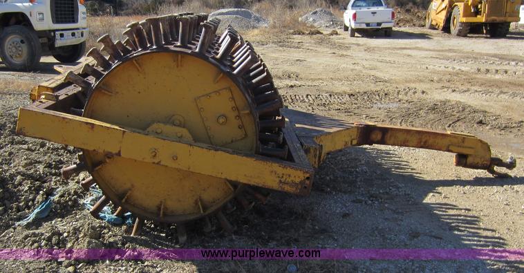 image for item A5634 Dual sheeps foot roller