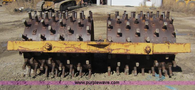 image for item A5634 Dual sheeps foot roller