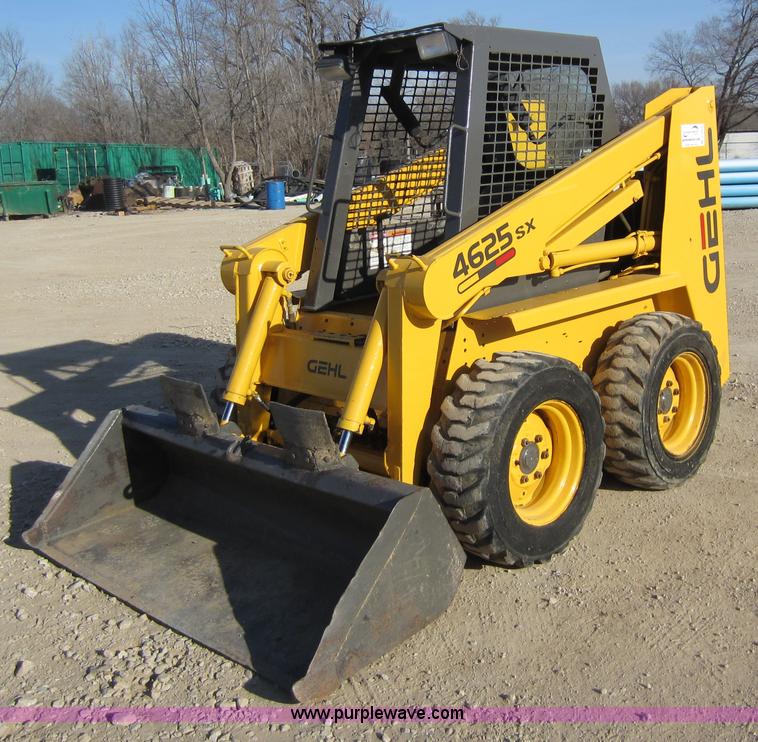 image for item A5644 1995 Gehl SL4625 SX skid steer