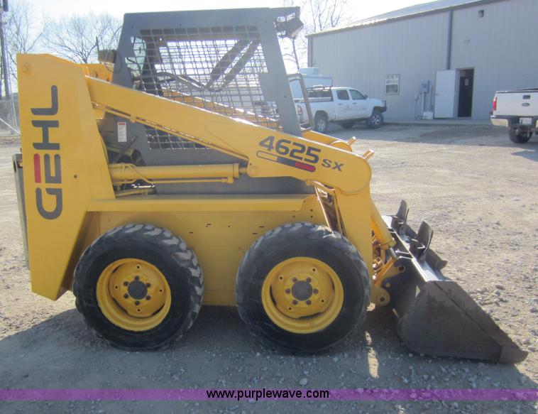 image for item A5644 1995 Gehl SL4625 SX skid steer