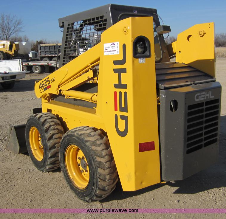 image for item A5644 1995 Gehl SL4625 SX skid steer