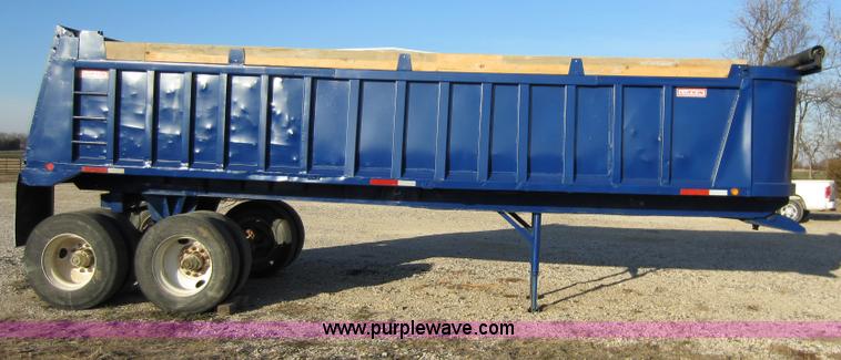 image for item A5646 1962 Lufkin 27' end dump trailer