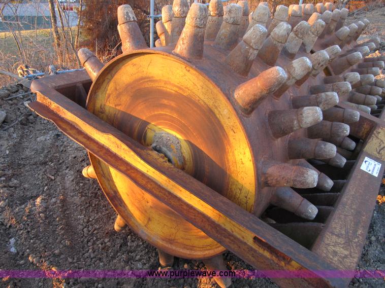 image for item B2577 Wabco double drum sheeps foot roller