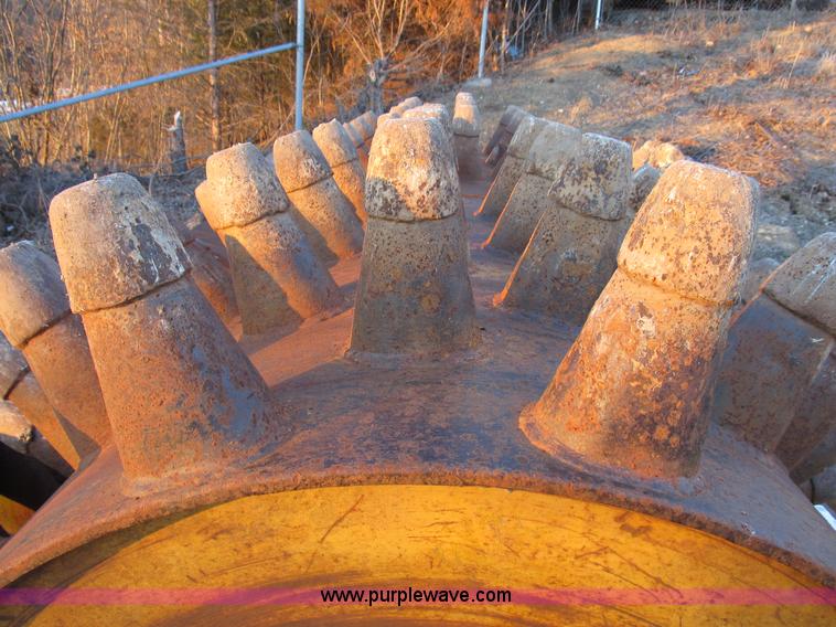 image for item B2577 Wabco double drum sheeps foot roller