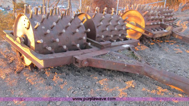 image for item B2578 Ferguson double drum sheeps foot roller