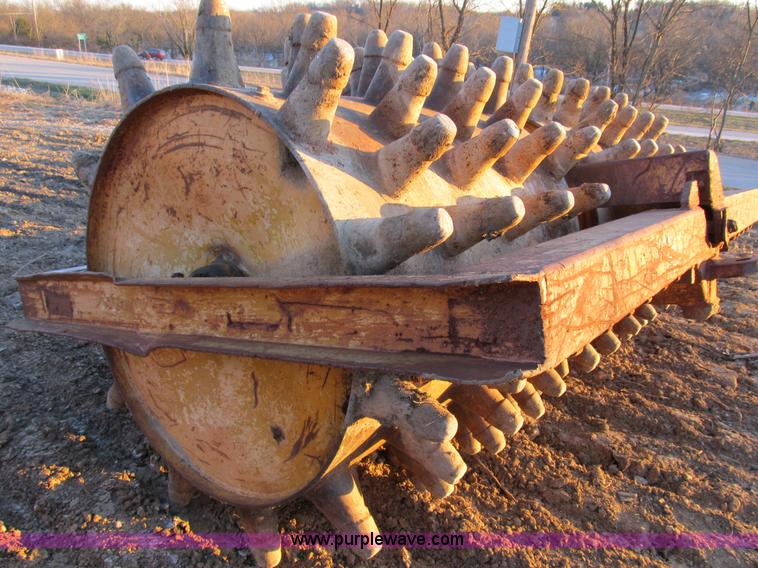 image for item B2579 Wabco double drum sheeps foot roller