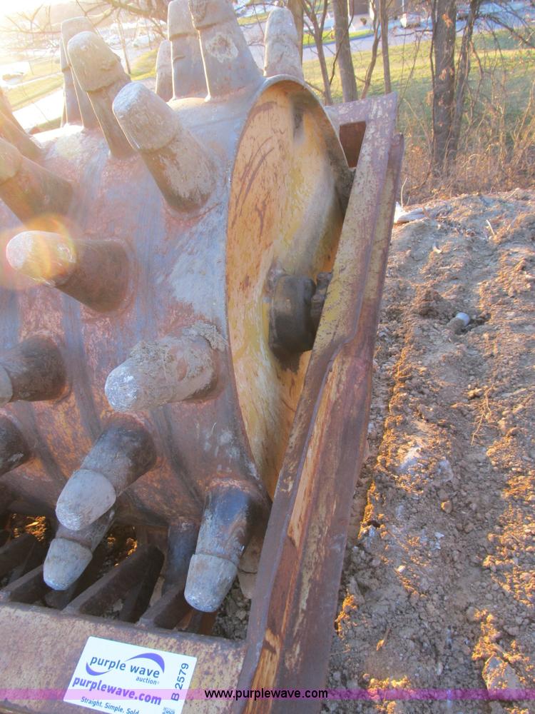 image for item B2579 Wabco double drum sheeps foot roller