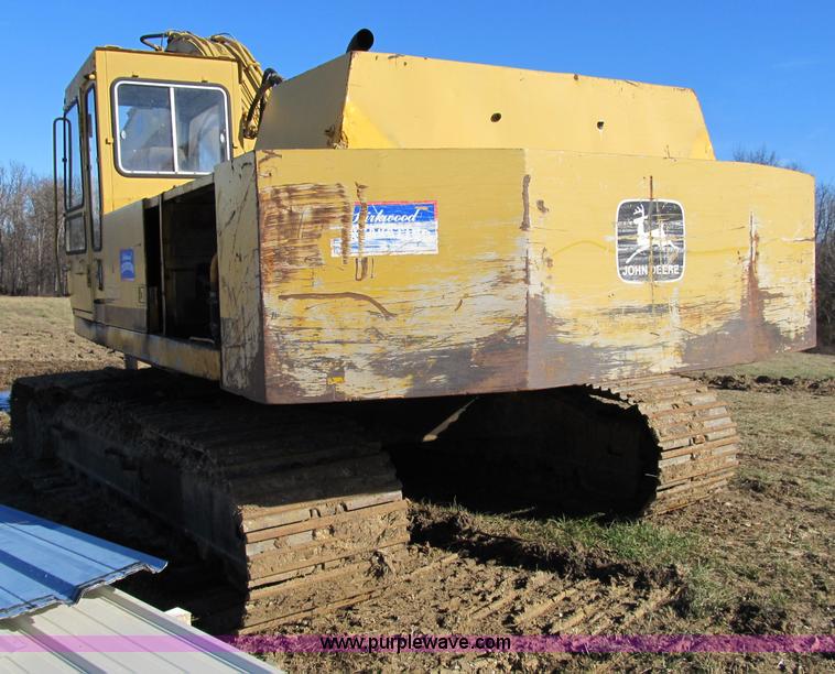 image for item B2581 1987 John Deere 792LC excavator