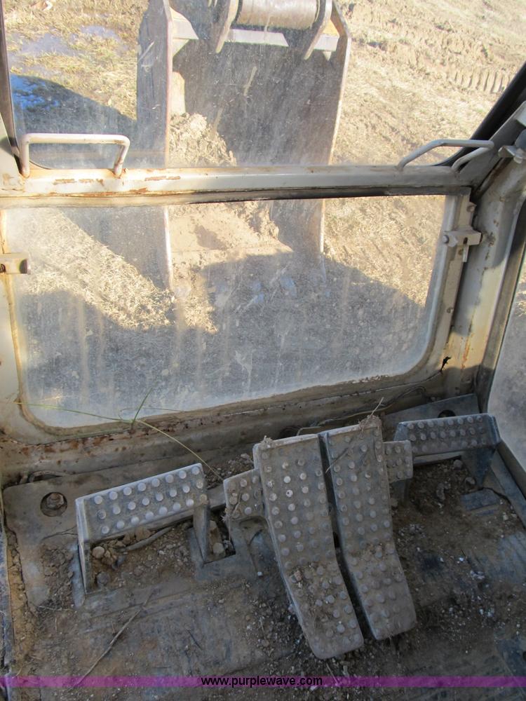 image for item B2581 1987 John Deere 792LC excavator