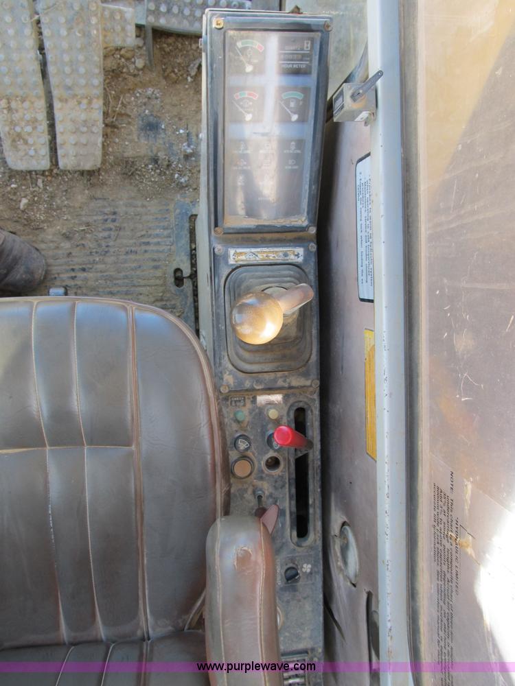 image for item B2581 1987 John Deere 792LC excavator