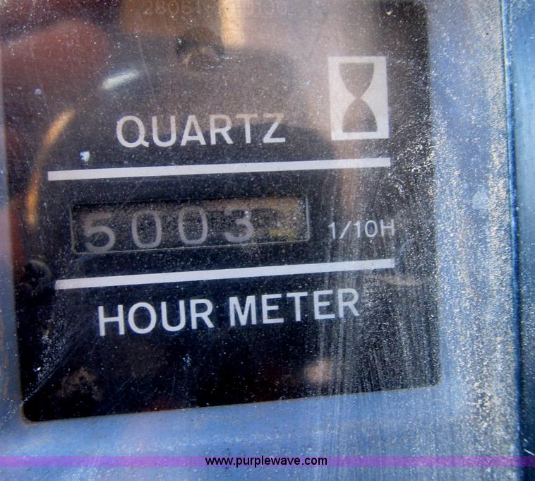 image for item B2581 1987 John Deere 792LC excavator