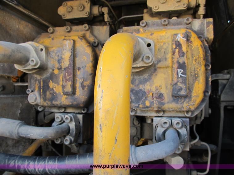 image for item B2581 1987 John Deere 792LC excavator