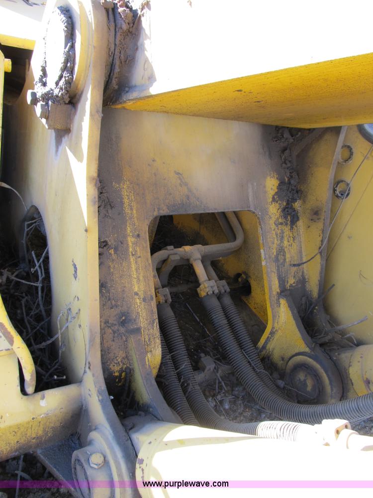 image for item B2581 1987 John Deere 792LC excavator