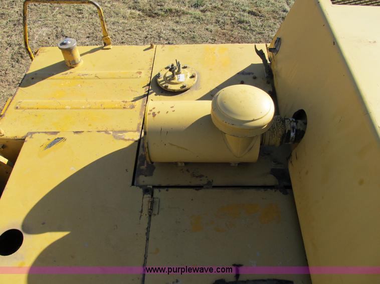 image for item B2581 1987 John Deere 792LC excavator