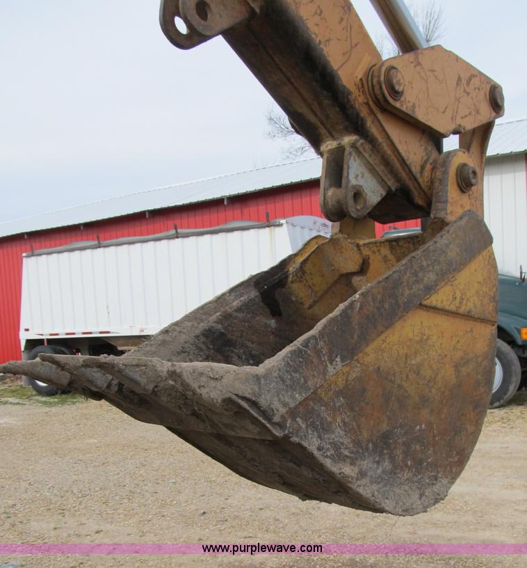 image for item B2584 1987 Case 580 Super E loader backhoe