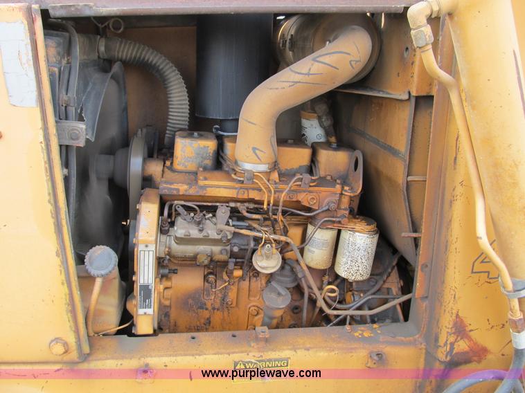 image for item B2584 1987 Case 580 Super E loader backhoe