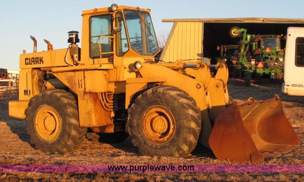 image for item B5089 Clark 75C wheel loader