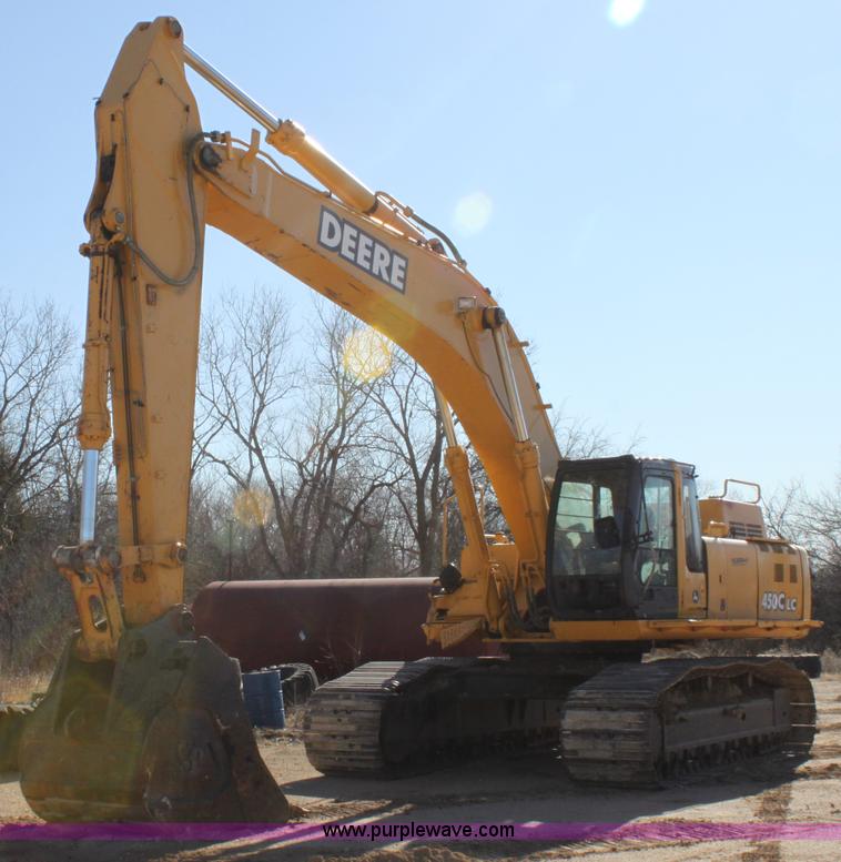 2004 John Deere 450CLC excavator in Towanda, KS Item B8782 sold