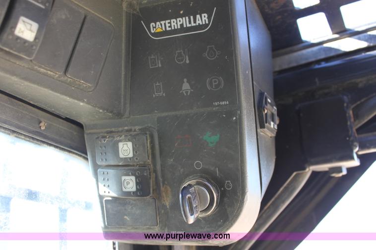 image for item B8783 Caterpillar 236 skid steer