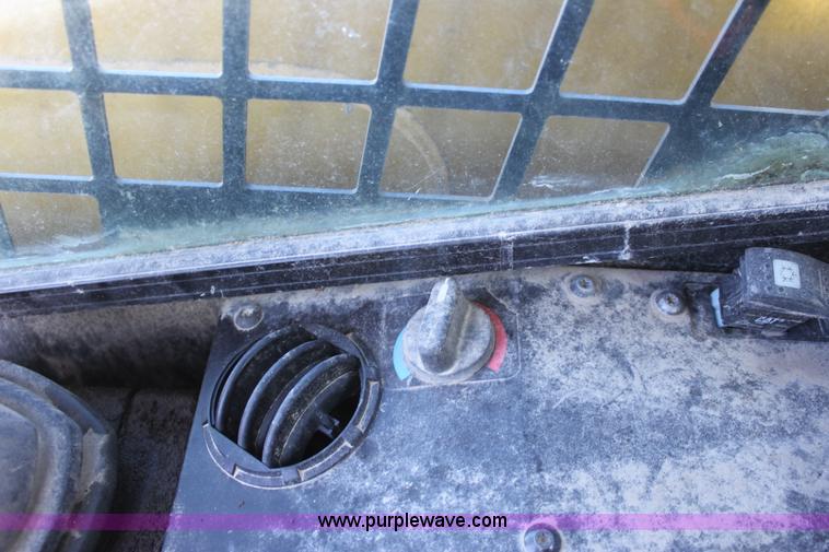 image for item B8783 Caterpillar 236 skid steer