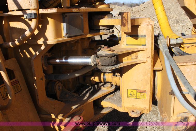 image for item B8793 Bell B35C 6x6 articulating dump truck