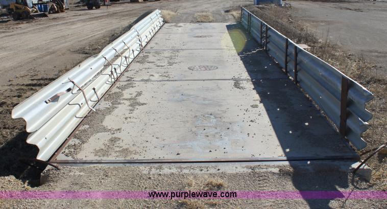 image for item B8794 WH scale