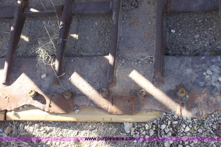 image for item B8795 92" skeleton excavator bucket