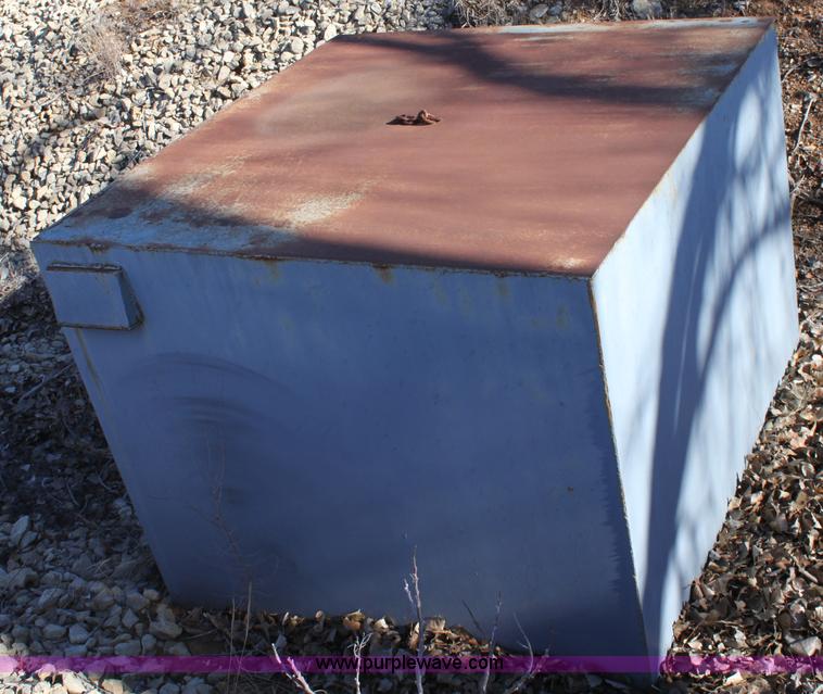 image for item B8831 Explosives container