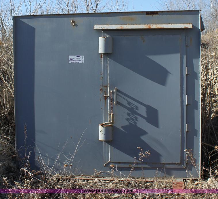 image for item B8832 Explosives container