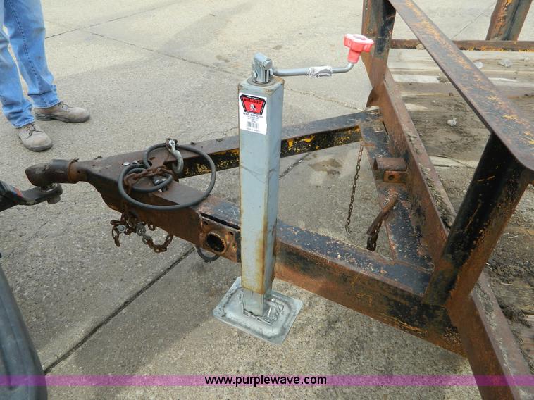 image for item C9485 1997 tilt bed trailer