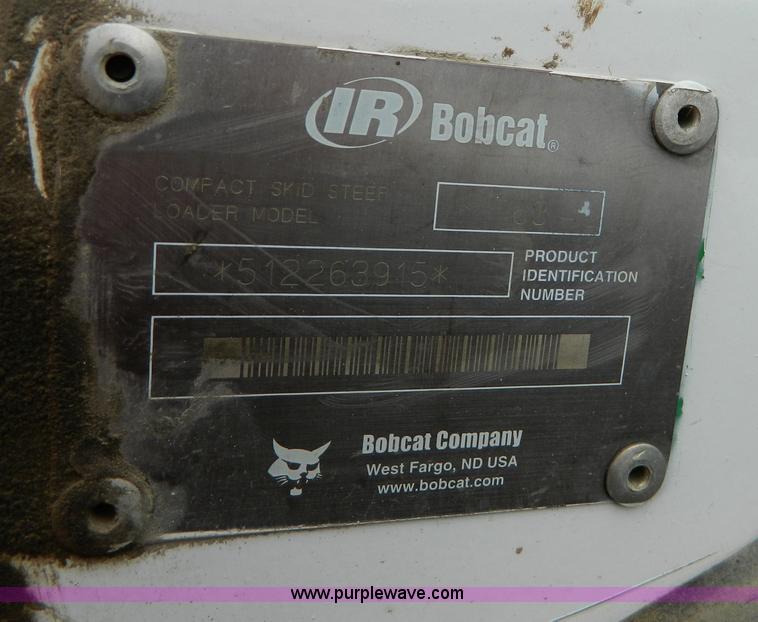 image for item D8709 2002 Bobcat 763 skid steer