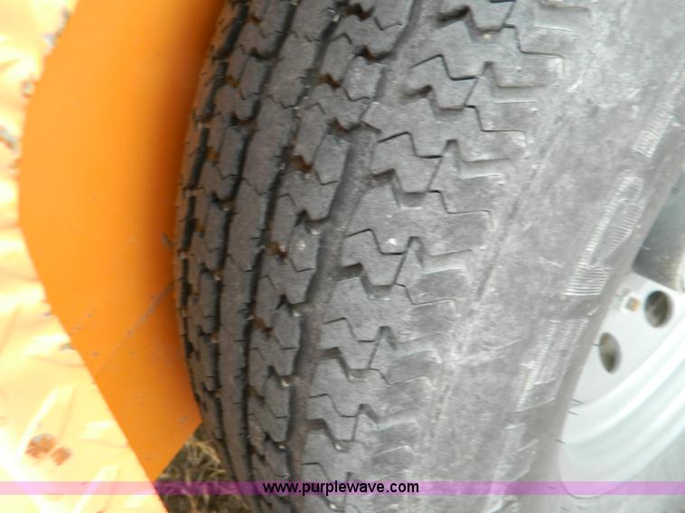 image for item D8710 2008 Kaufman 20' tilt bed trailer