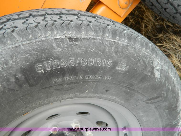 image for item D8710 2008 Kaufman 20' tilt bed trailer