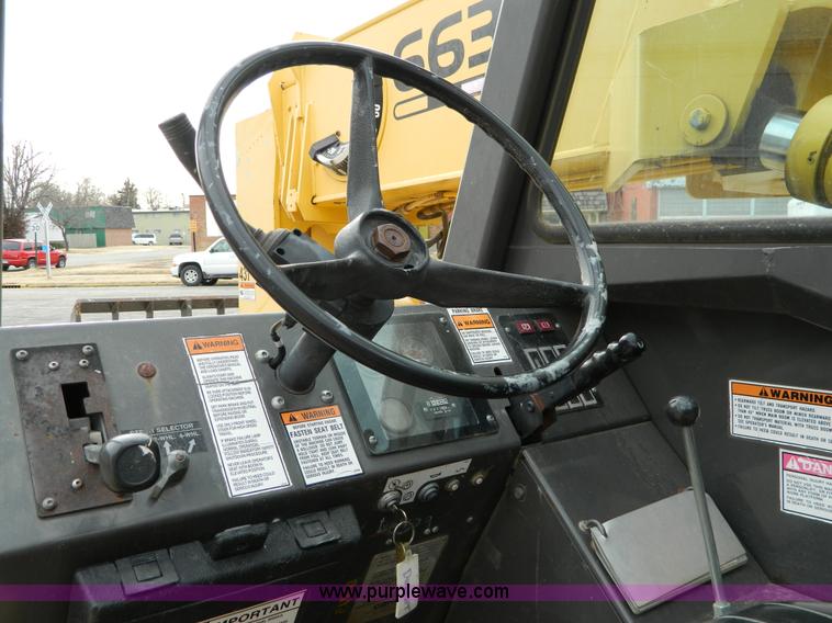 image for item D8728 1998 Gehl 663D rough terrain forklift truck