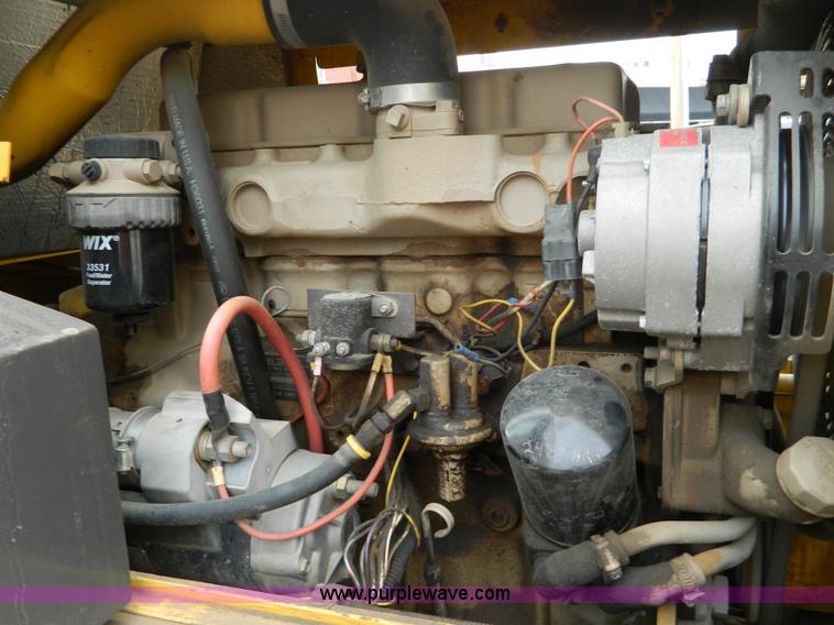 image for item D8728 1998 Gehl 663D rough terrain forklift truck