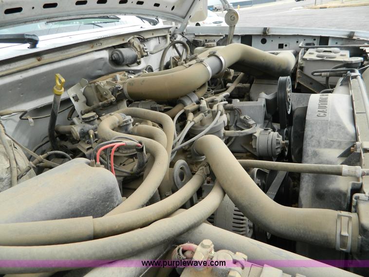 image for item D8734 1996 Ford F450 Super Duty dump truck