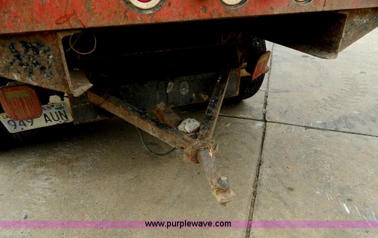 image for item D8734 1996 Ford F450 Super Duty dump truck