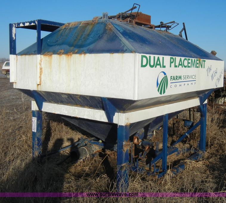 image for item A3440 Used fertilizer box