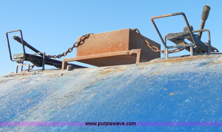 image for item A3440 Used fertilizer box