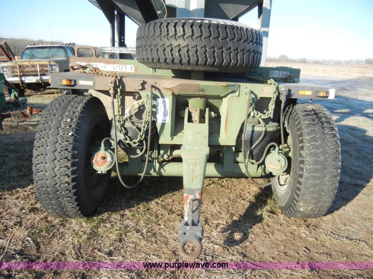 image for item A3441 Southwestern Mobility M989A1 trailer