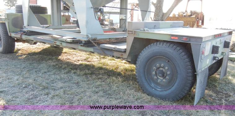 image for item A3441 Southwestern Mobility M989A1 trailer