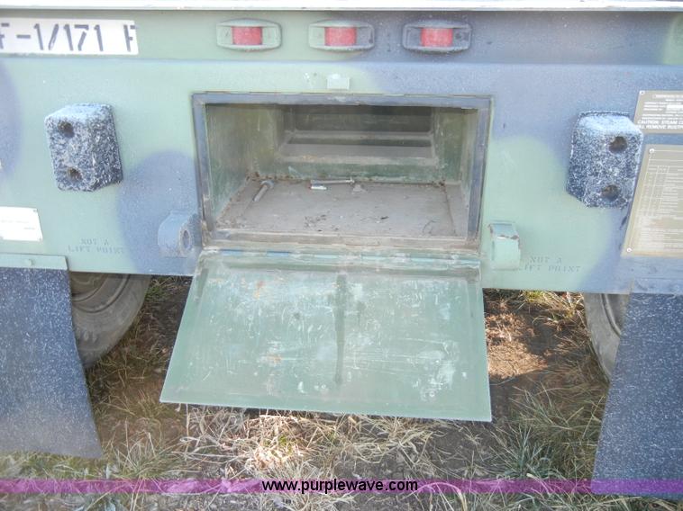 image for item A3441 Southwestern Mobility M989A1 trailer