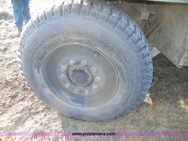 image for item A3441 Southwestern Mobility M989A1 trailer